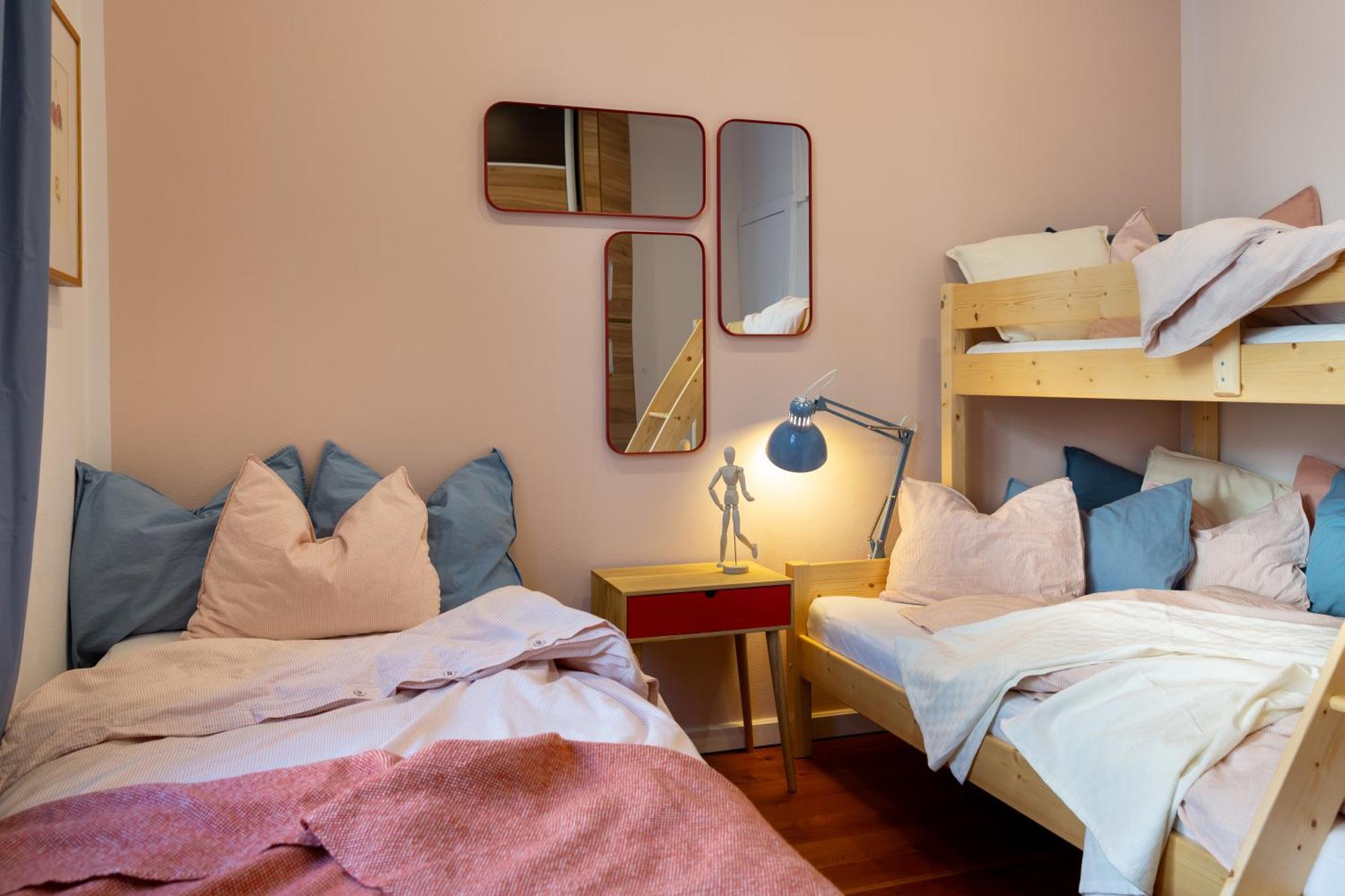 Evergreen - Old Town Spacious Stylish Apartment With Ac And One And A Half Bath, Baby & Kid- Friendly Bratislava Extérieur photo